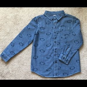Gymboree Boys button down long sleeve shirt- blue Size 5/6